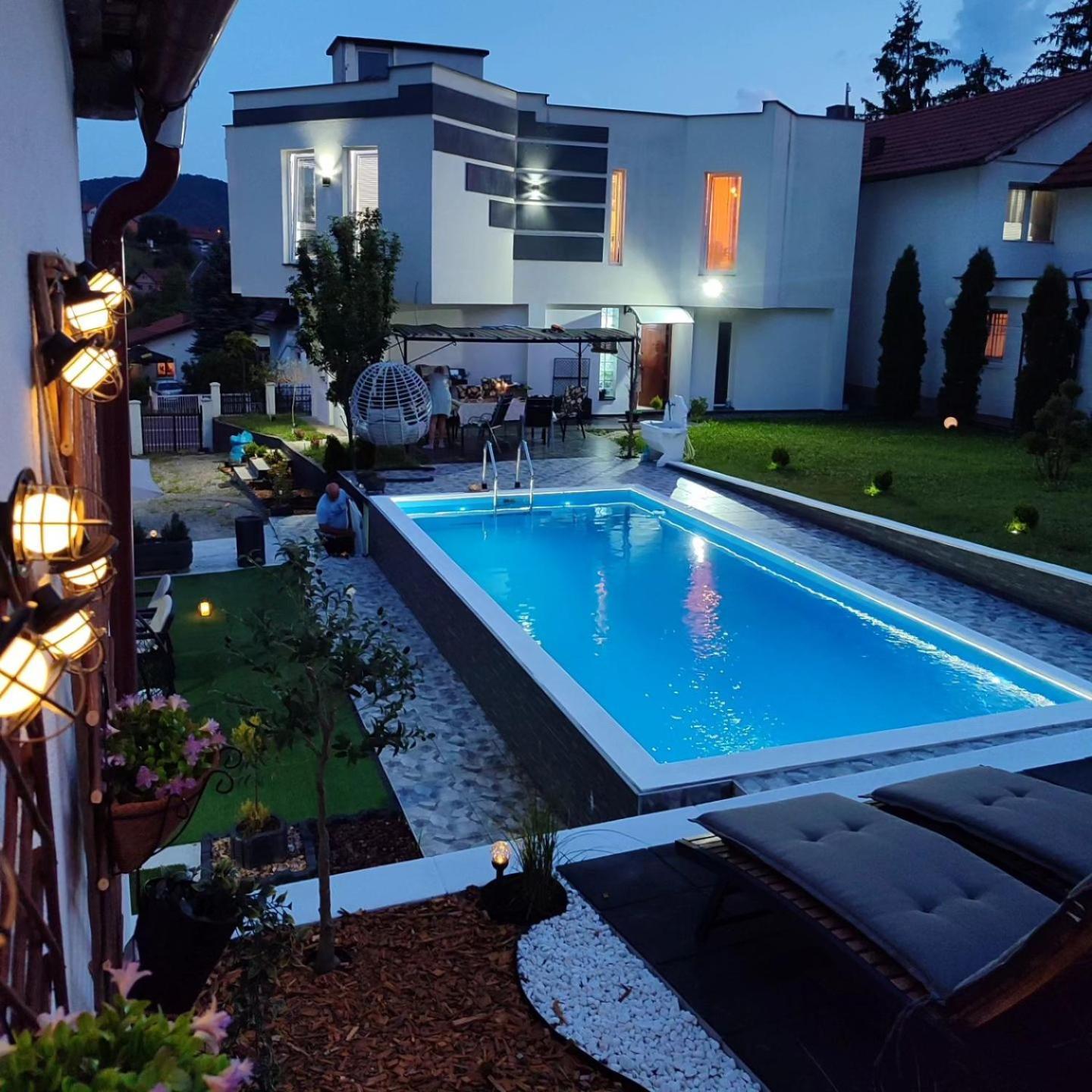 Villa Lea Tuzla Exteriör bild